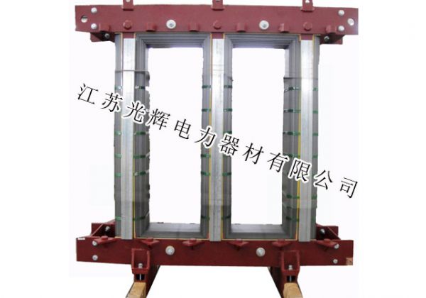 七步进阶梯式接缝铁心